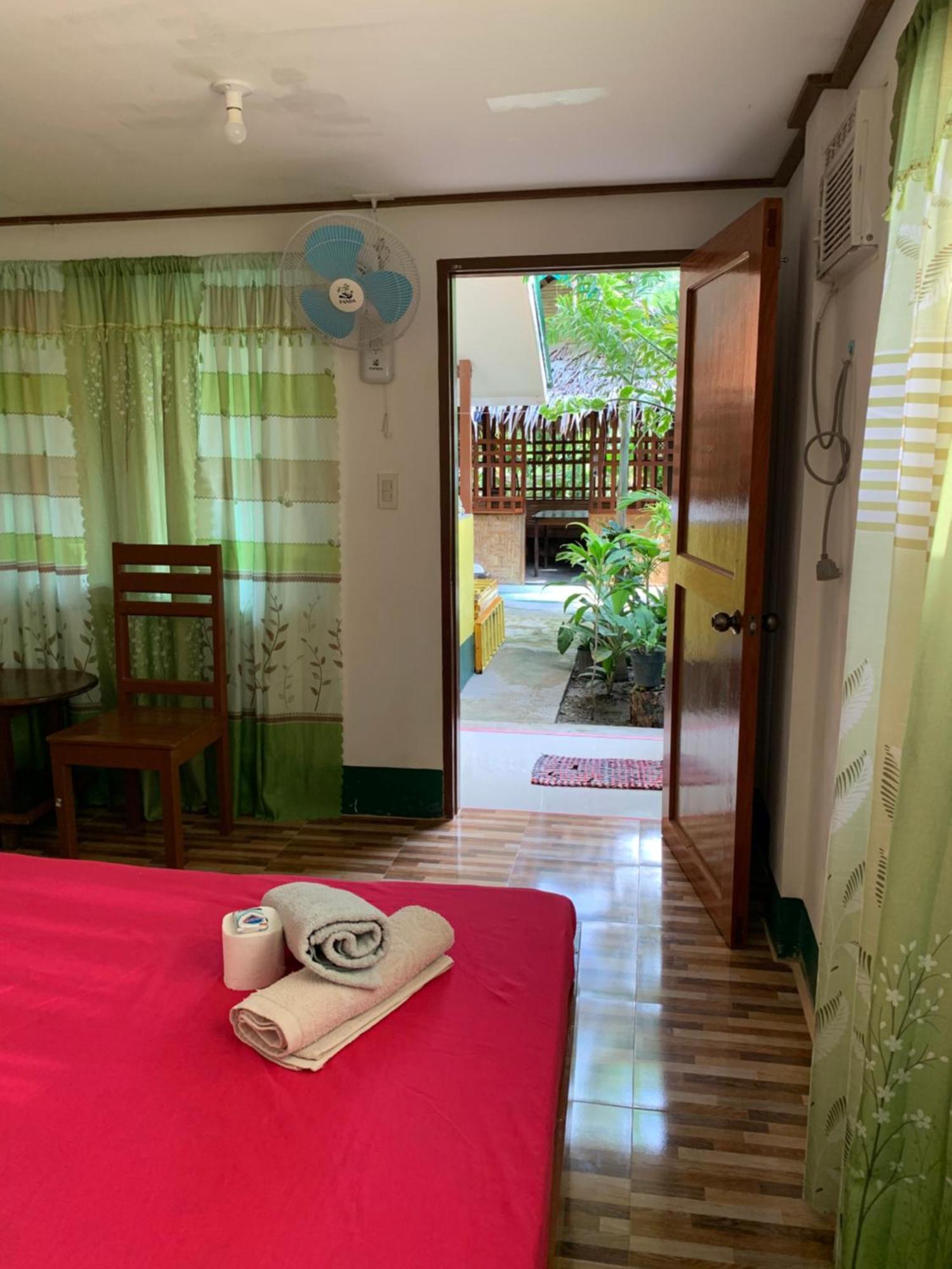 Divinagracia Cottages San Vicente  Exteriér fotografie